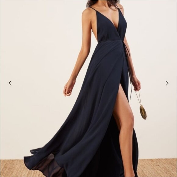 Reformation Callalily Dress in Navy Blue Size 4 - Picture 2 of 16